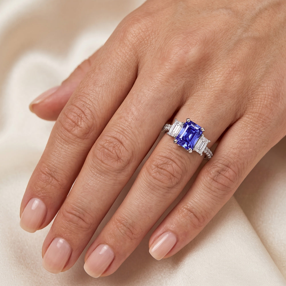 Natural Sapphire Ring 3.50ct - White Gold 14K