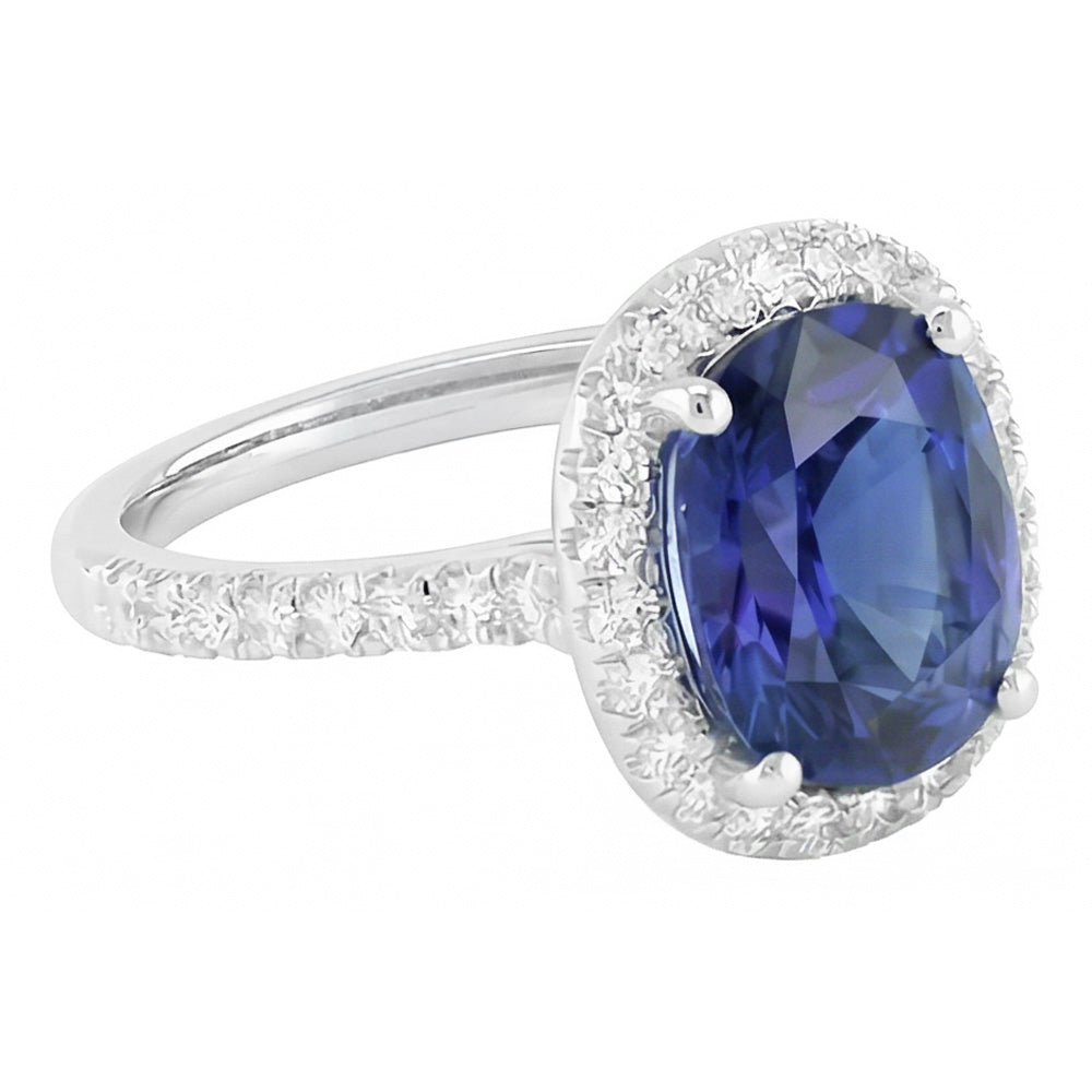 natural round sapphire 3.50ct ring close up detail