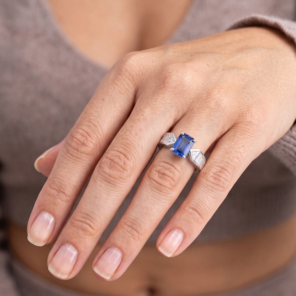 Natural Sapphire Ring 3.50ct - White Gold 14K