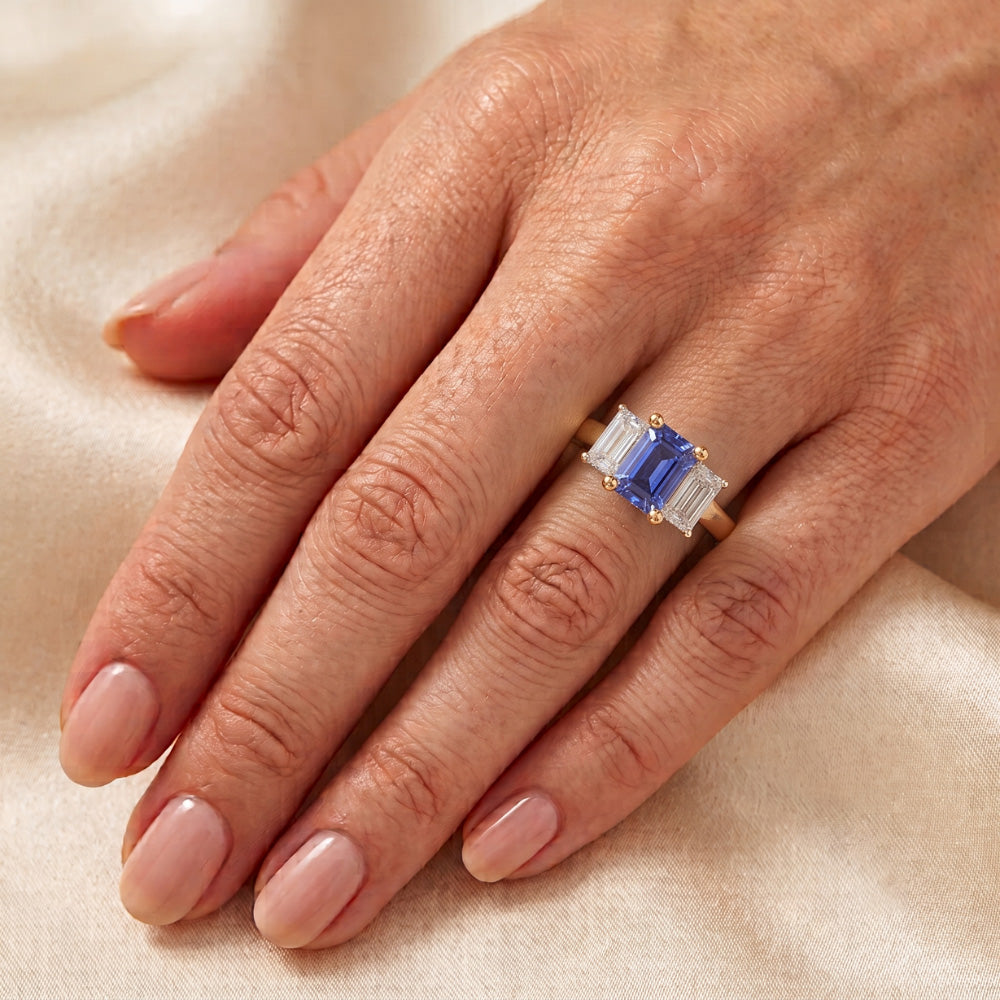 Natural Sapphire Ring 3.50ct - Yellow Gold 14K