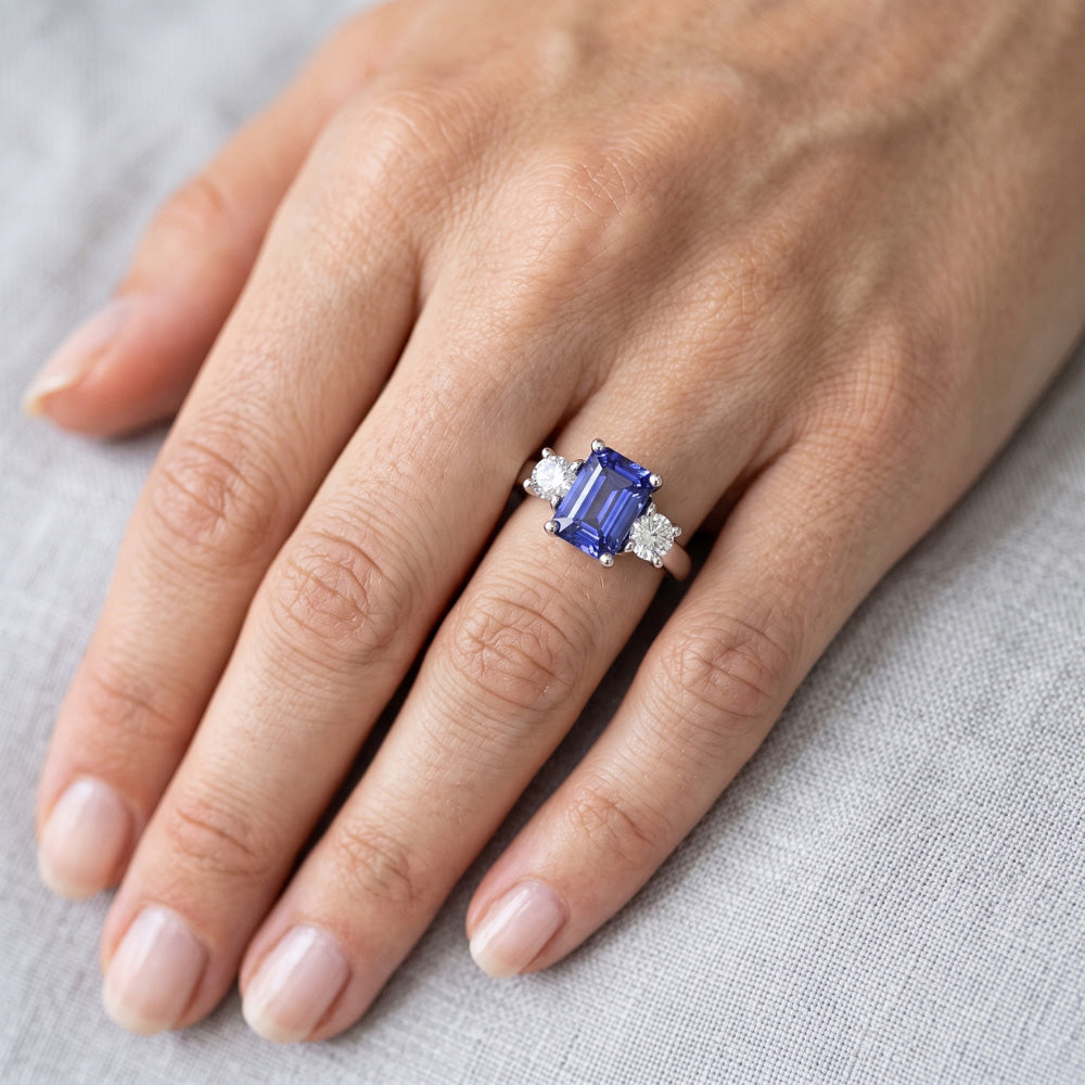 Natural Sapphire Ring 3ct - White Gold 14K