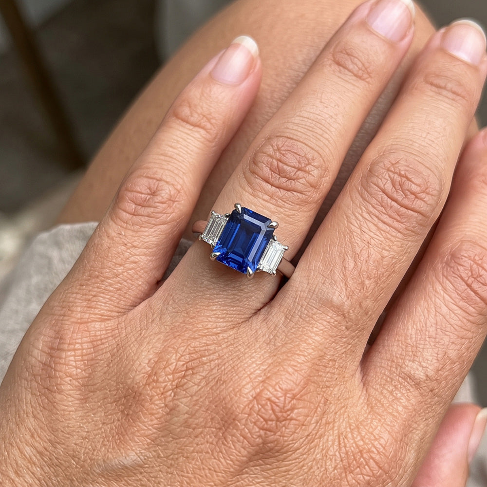 Natural Sapphire Ring 3ct - White Gold 14K