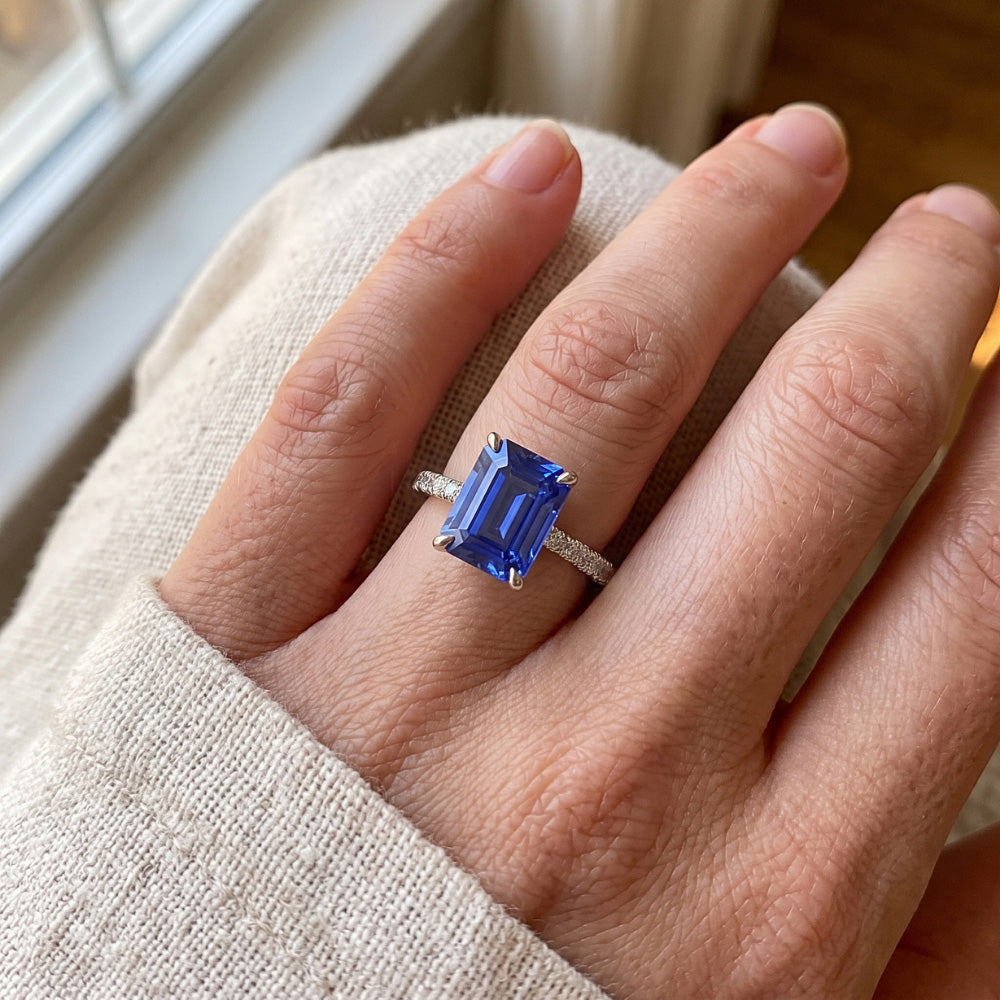 Natural Sapphire Ring 4.50ct - White Gold 14K