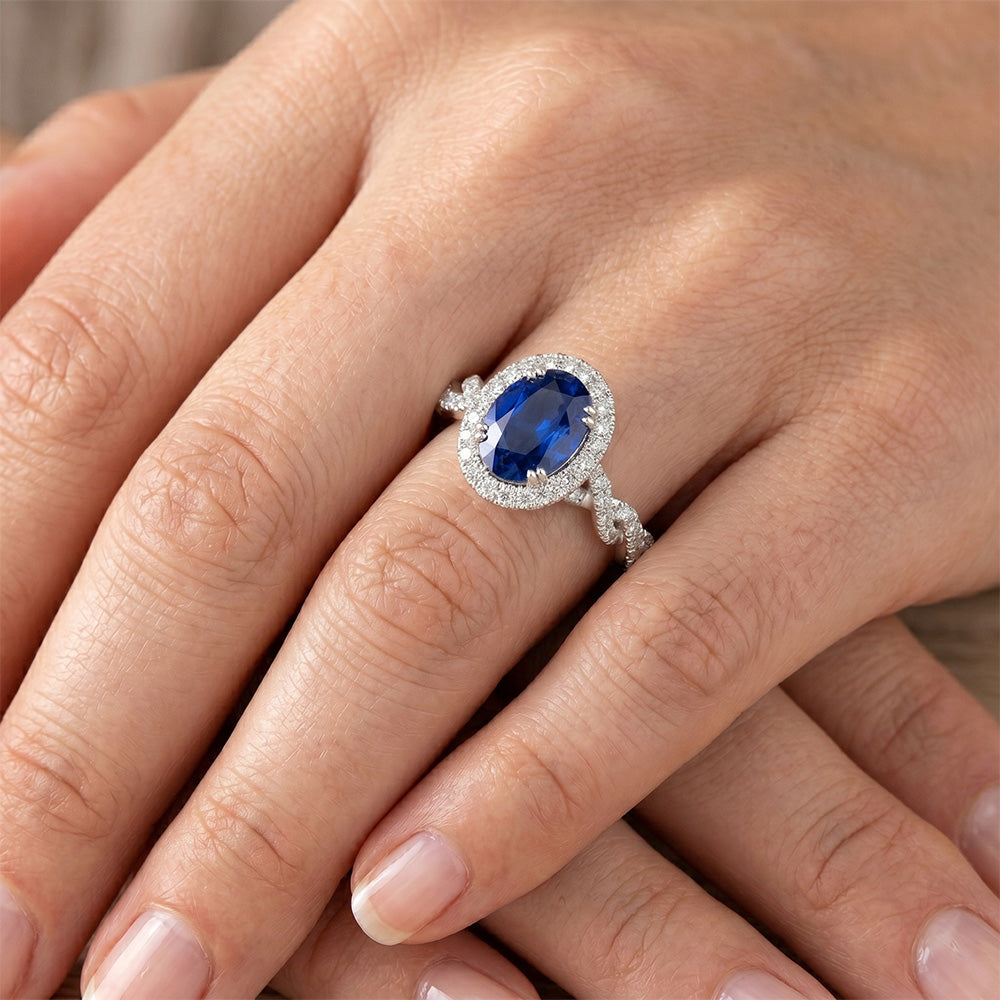 Natural Sapphire Ring 4.50ct - White Gold 14K