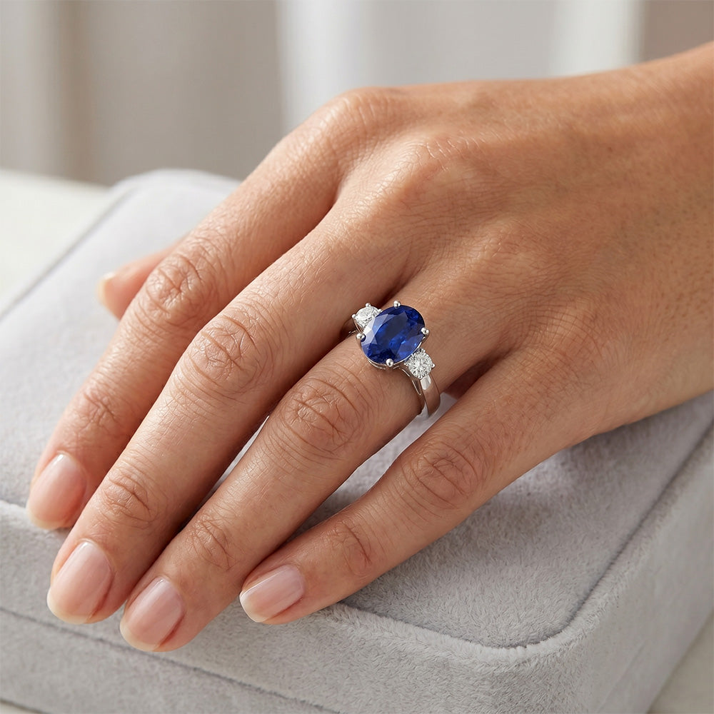 Natural Sapphire Ring 4.75ct - White Gold 14K