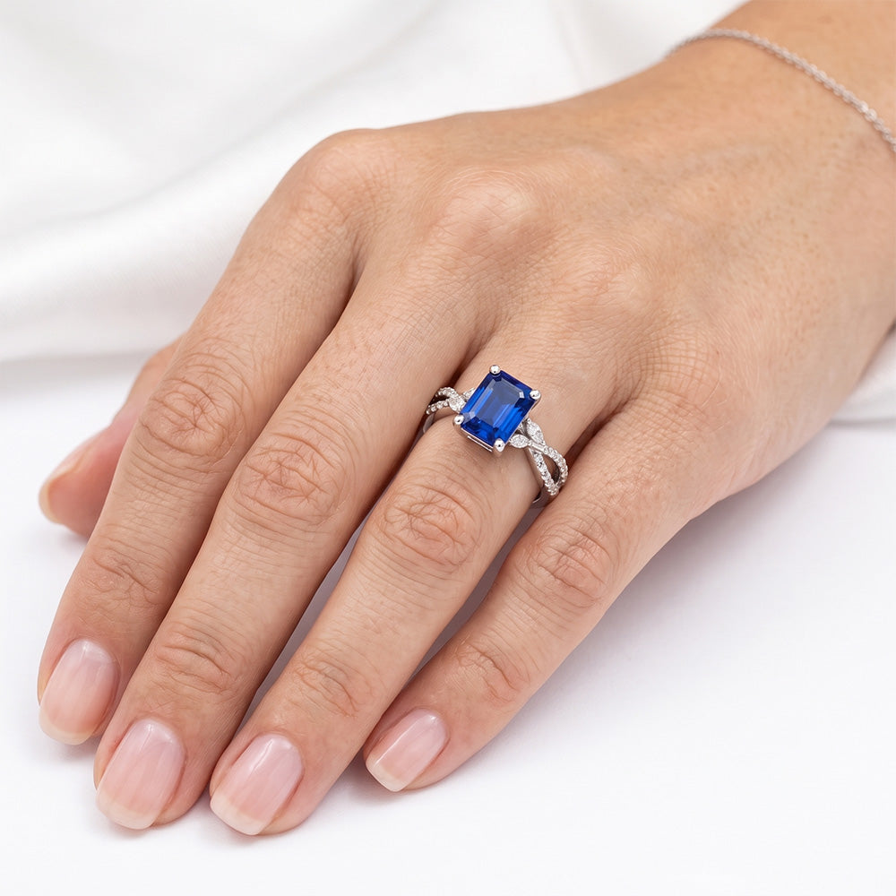 Natural Sapphire Ring 4ct - White Gold 14K