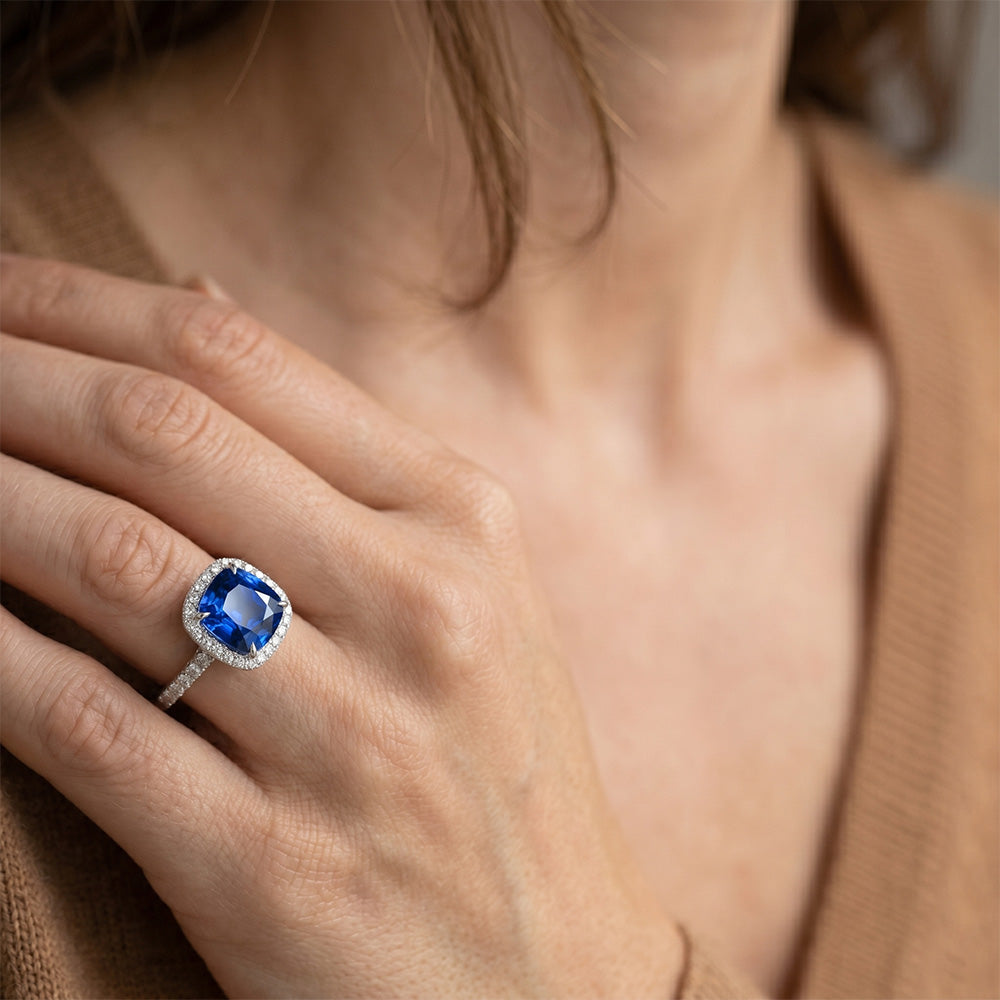 Natural Sapphire Ring 4ct - White Gold 14K