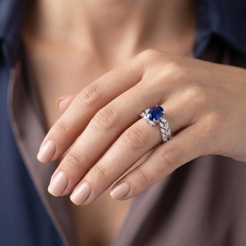 Natural Sapphire Ring 4ct - White Gold 14K
