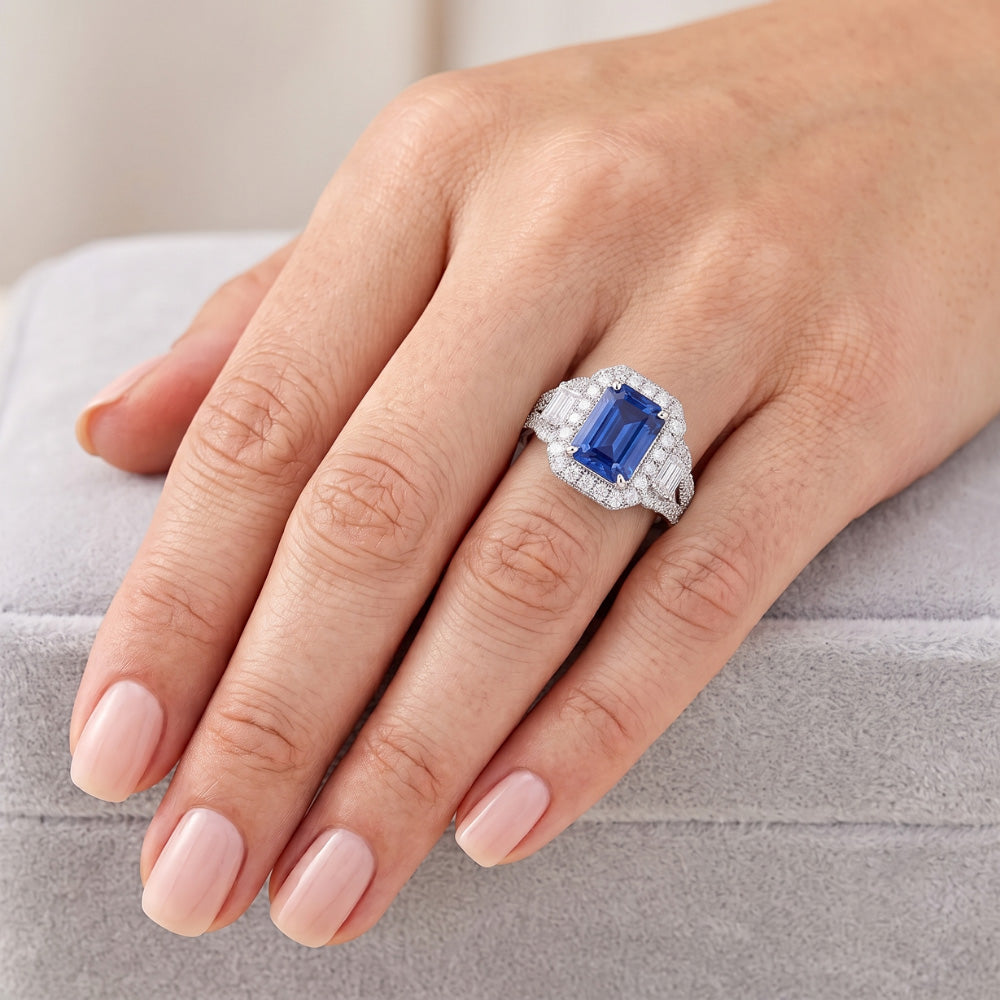 Natural Sapphire Ring 4ct - White Gold 14K