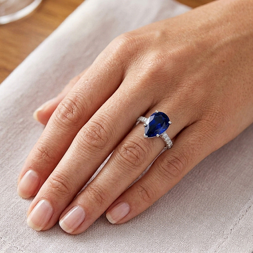 Natural Sapphire Ring 4ct - White Gold 14K