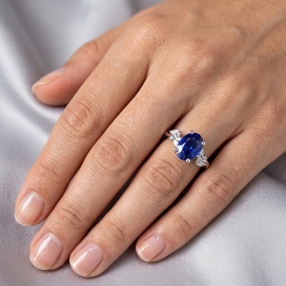 Natural Sapphire Ring 4ct - White Gold 14K