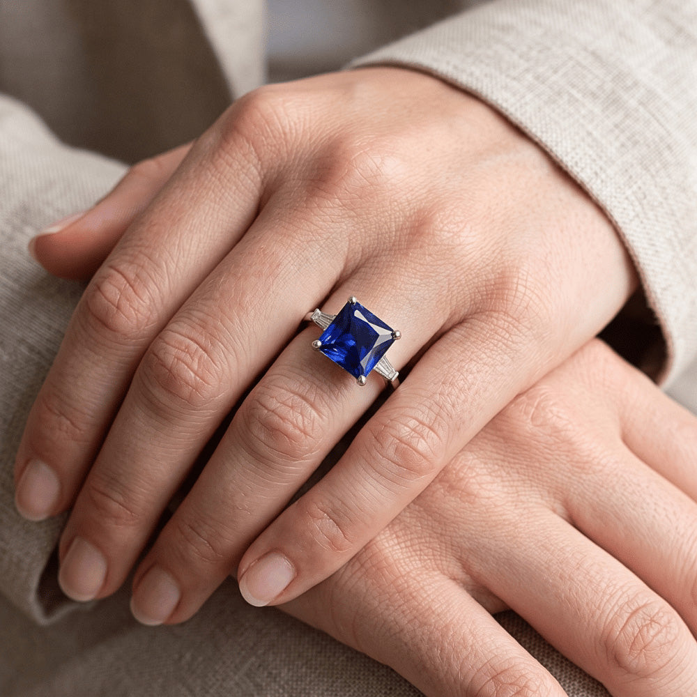 Natural Sapphire Ring 5.25ct - White Gold 14K