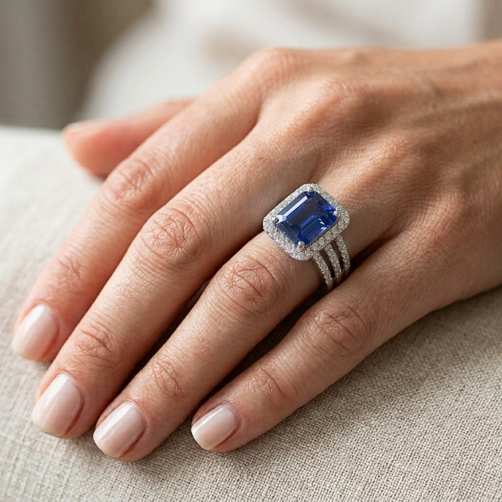 Natural Sapphire Ring 5.50ct - White Gold 14K