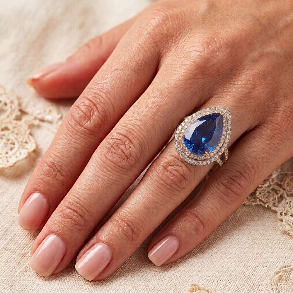 Natural Sapphire Ring 5.75ct - Yellow Gold 14K