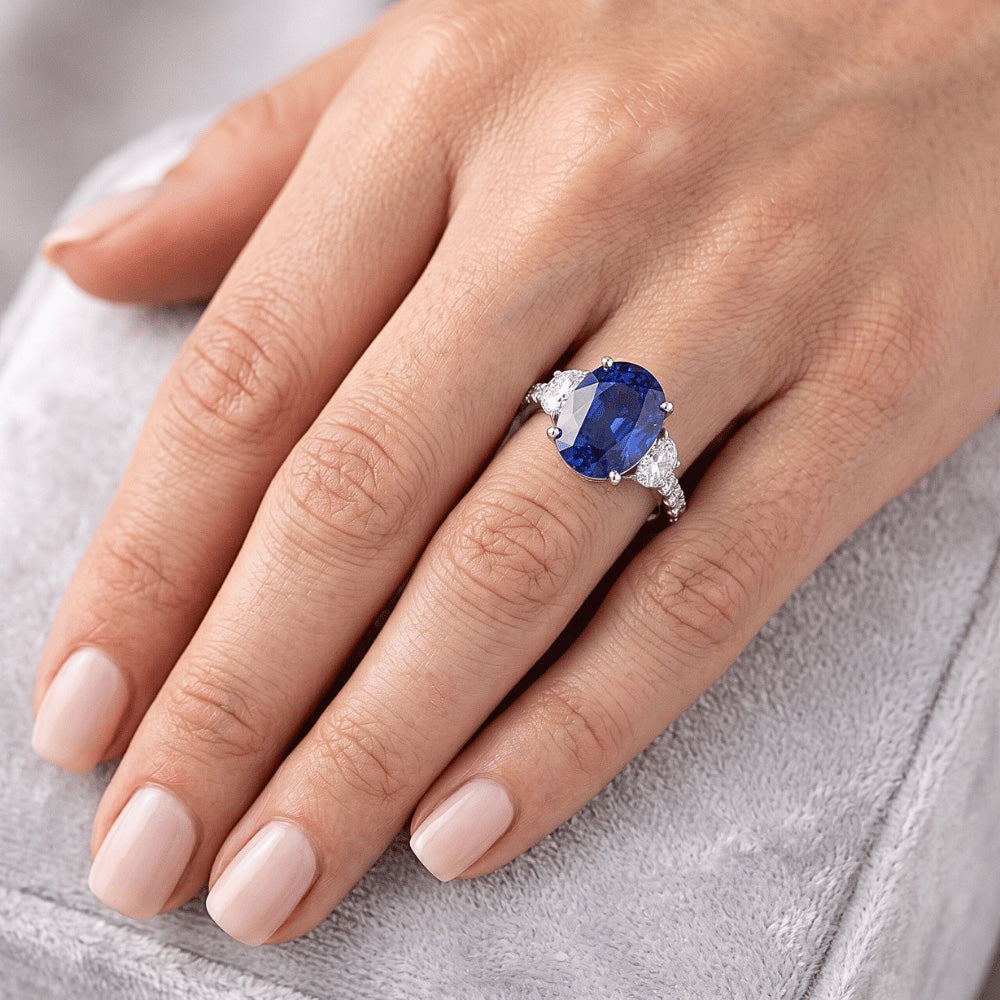 Natural Sapphire Ring 6.75ct - White Gold 14K