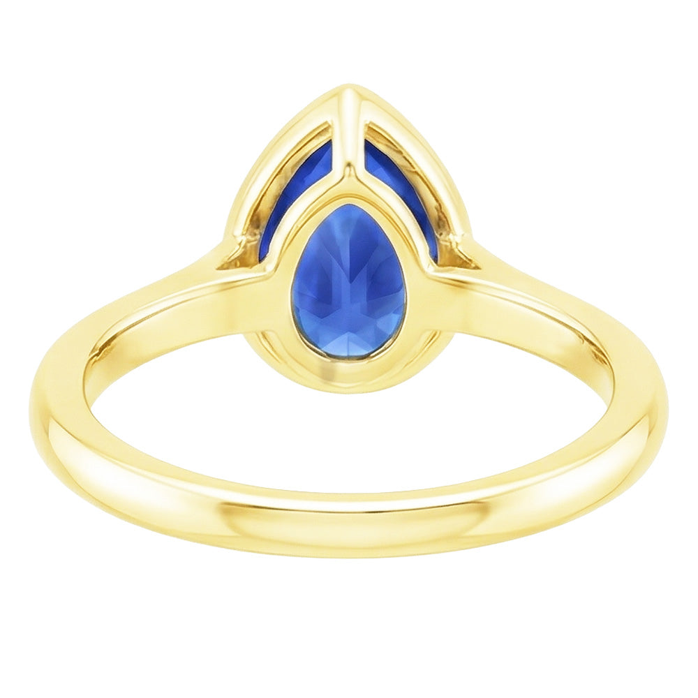 natural pear sapphire 4ct watch on white background