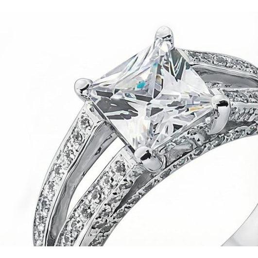 Natural Earth Mined Diamond Anniversary Fancy Ring 3.51 Carat Princess Gold White