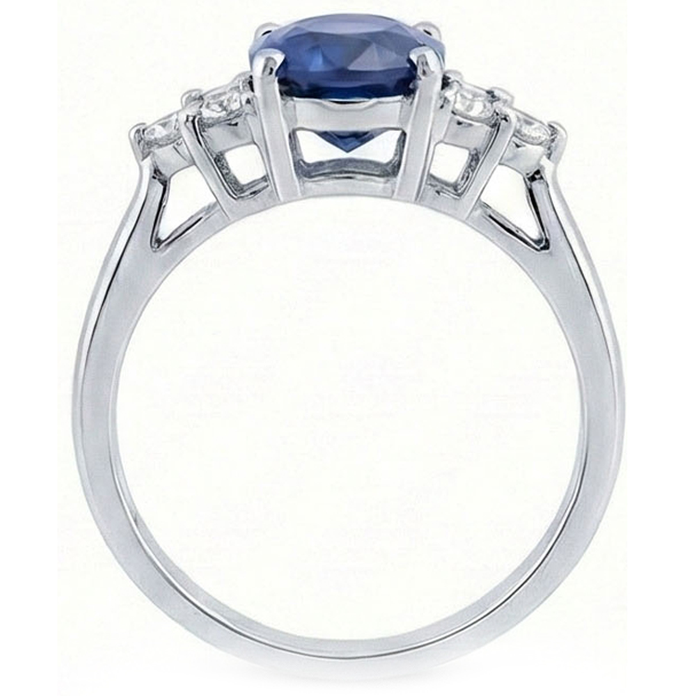 natural round sapphire 3.40ct ring on white background