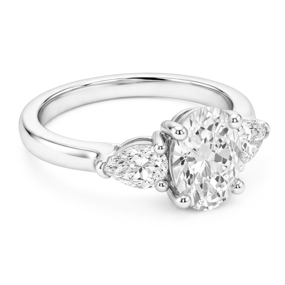 Oval Diamond 3-Stone Ring in 14 Karat White Gold – 4.50 ct