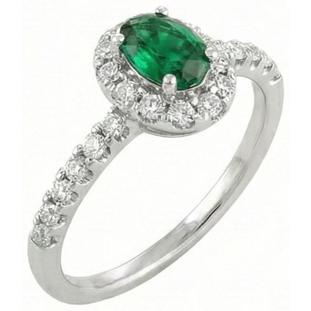 natural round emerald 3.85ct ring close up detail