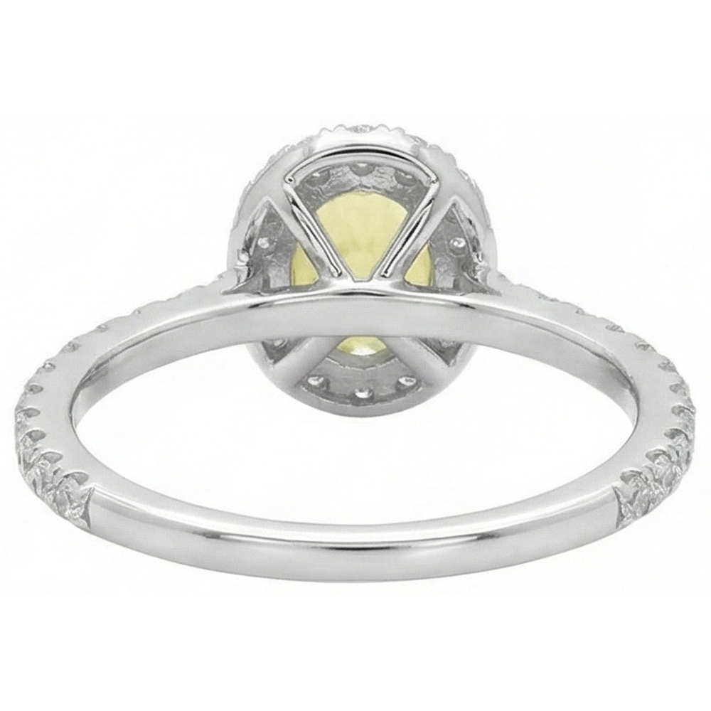 natural round sapphire 5ct ring on white background