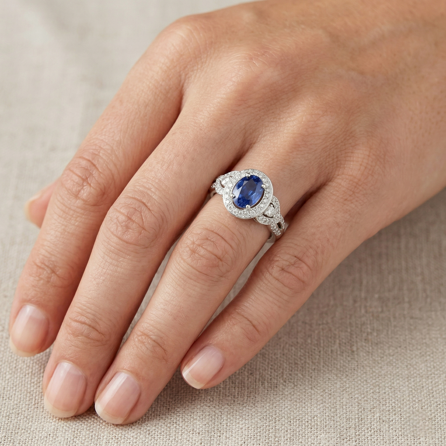 natural round sapphire 3ct ring with diamond accents
