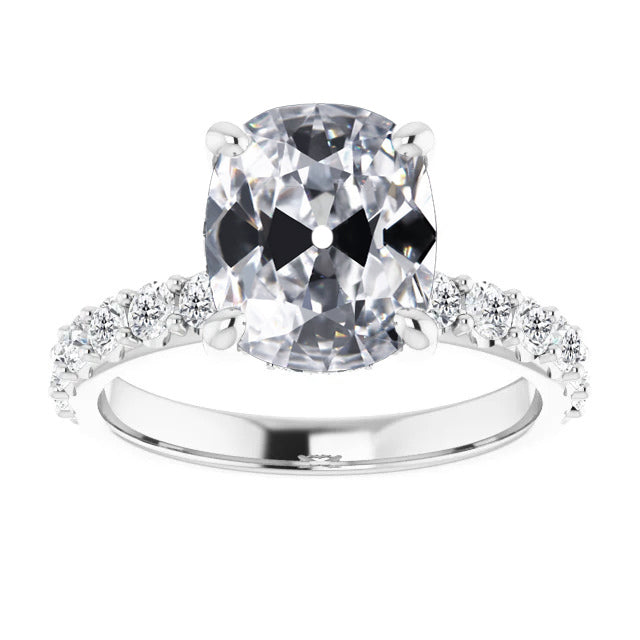 Artisan Diamond Solitaire with Side Stones 4 ct – main view