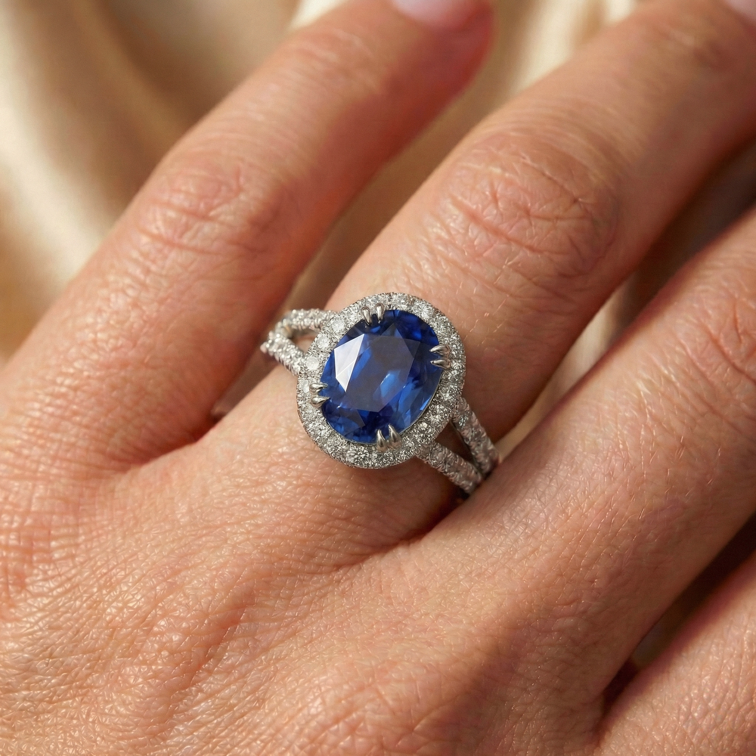 natural round sapphire 5ct ring with diamond accents