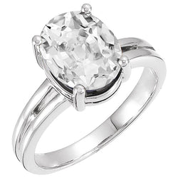14 Karat White Gold Solitaire Ring with Brilliant Diamond – 5 ct
