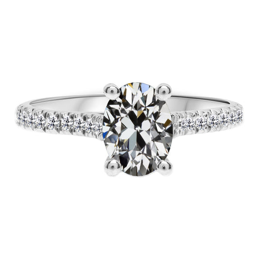 Dazzling Fine Diamond Solitaire with Side Stones 4.50 ct – main view