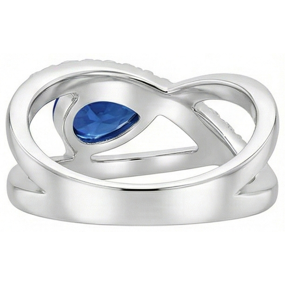 natural round sapphire 2.65ct ring on white background