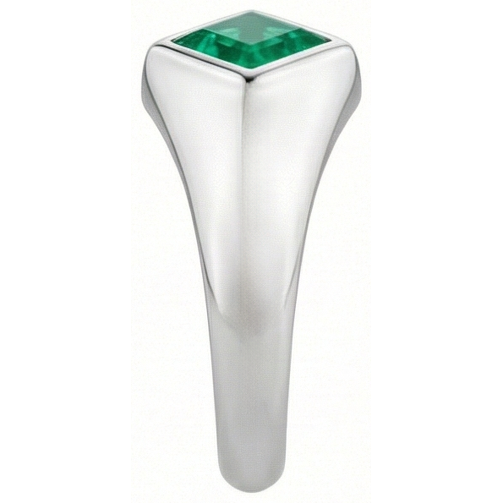 Earth-Mined Fine Emerald Gemstone Ring – profile view