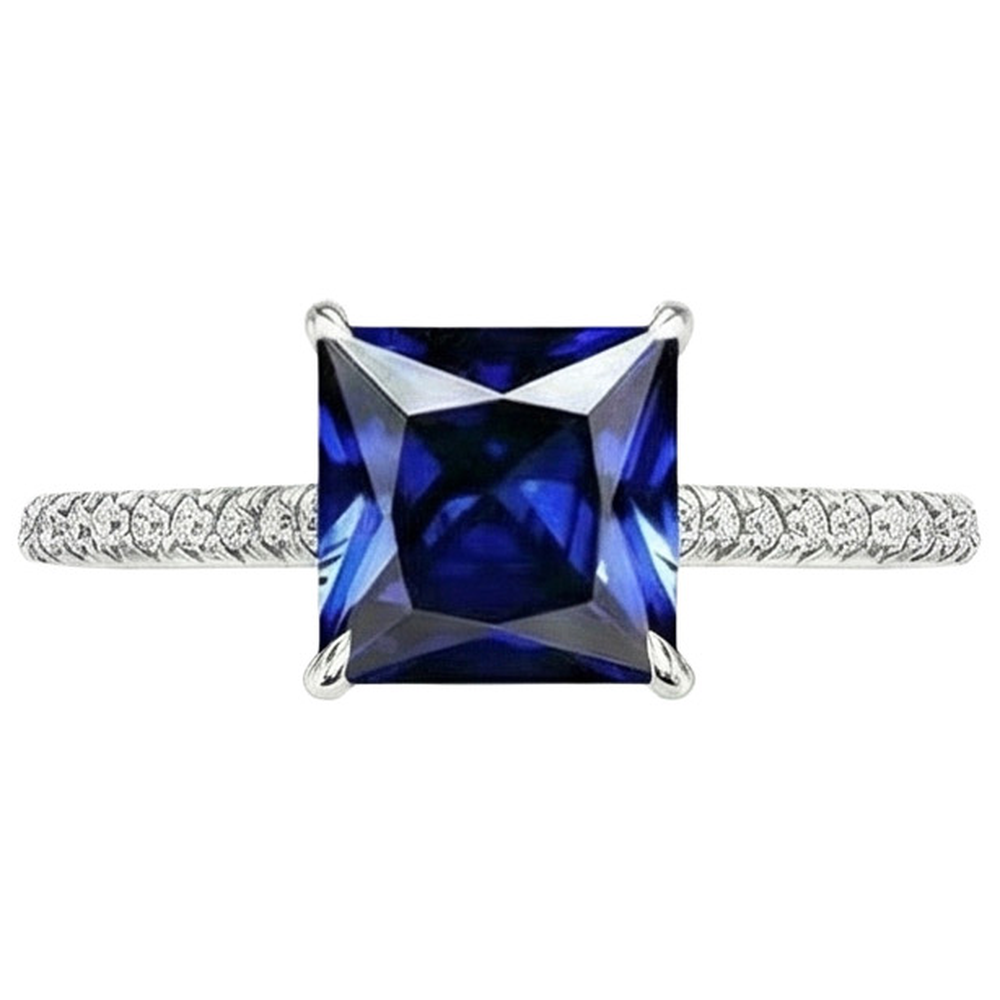 natural round sapphire 6ct ring on white background
