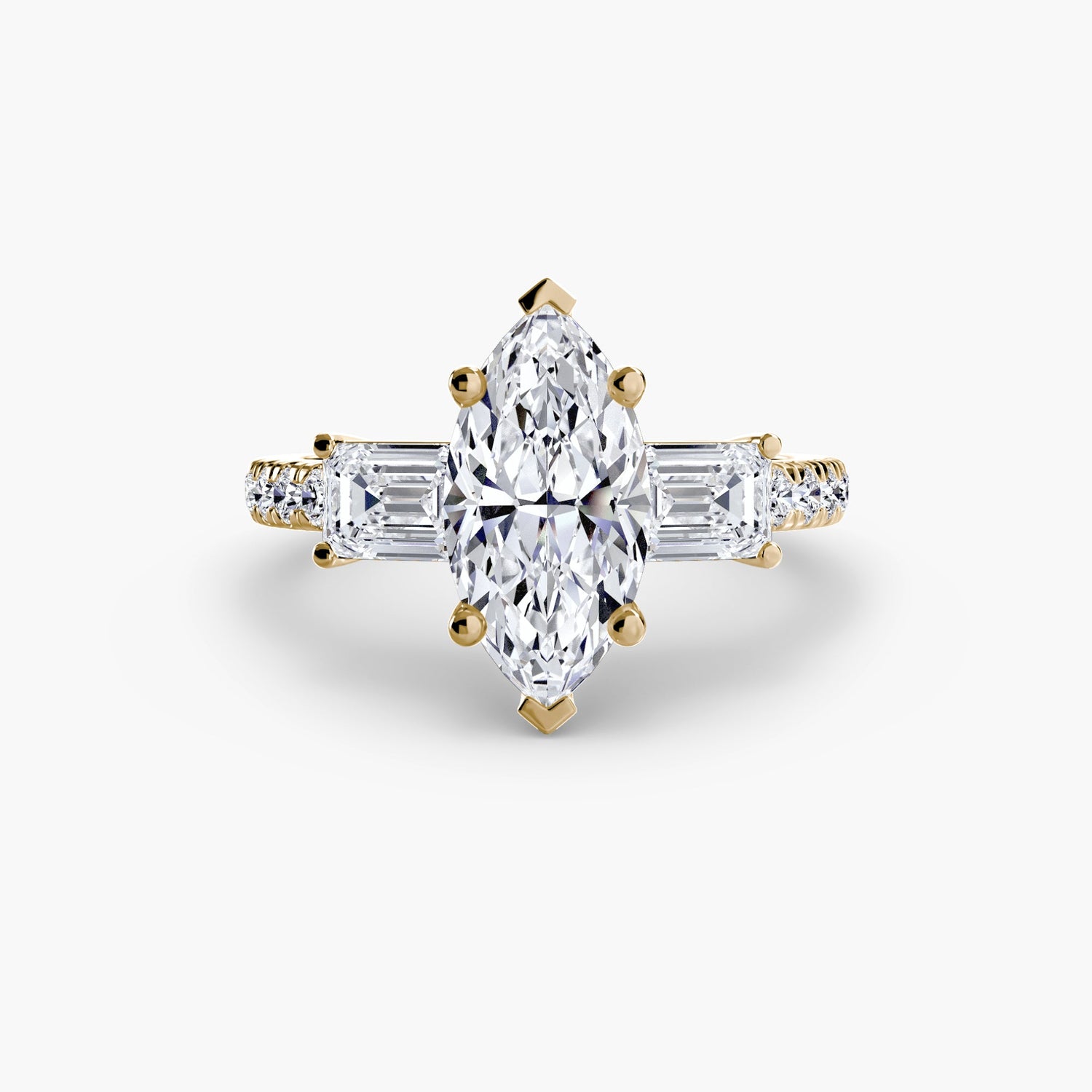 Brilliant Diamond Round Brilliant Setting in Gold – close-up