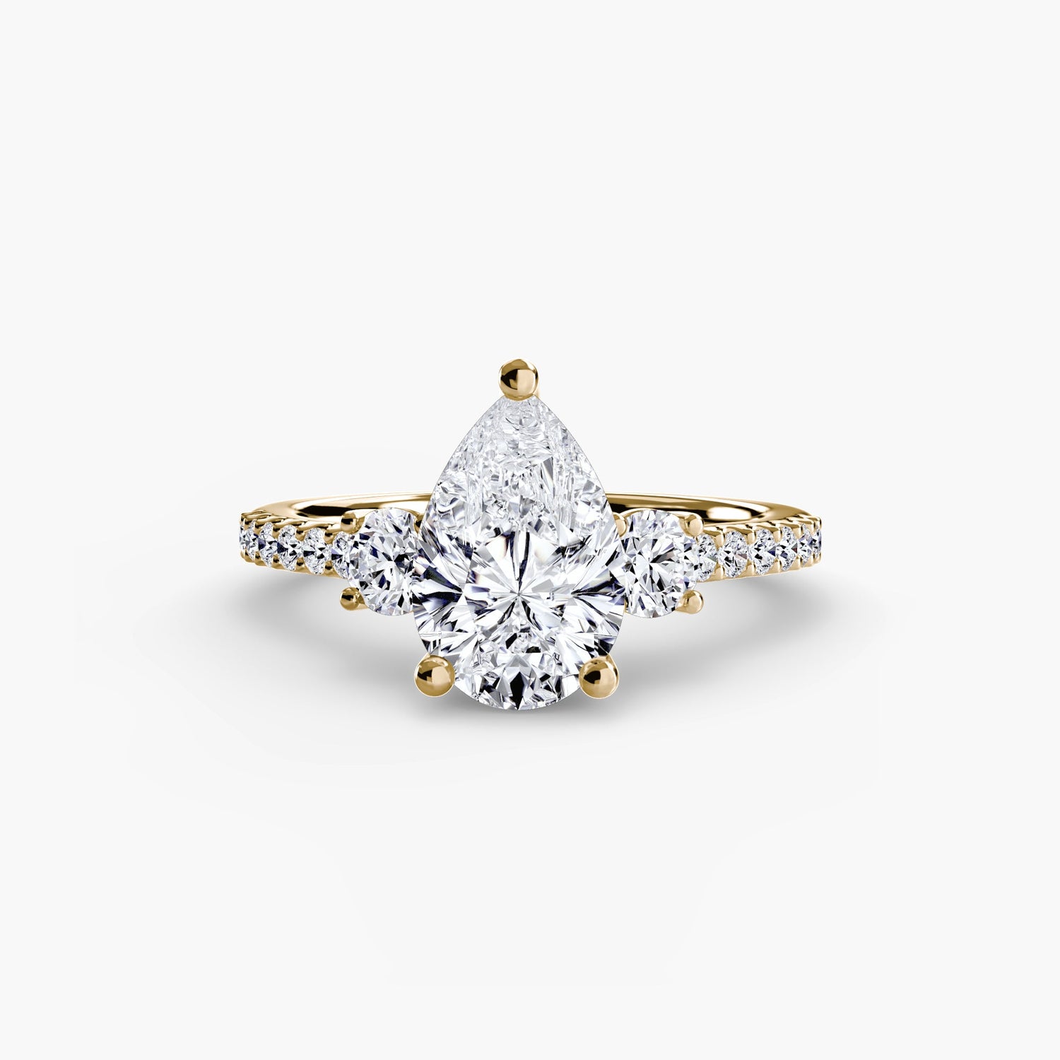 Setting Gold with Brilliant Diamond – top view