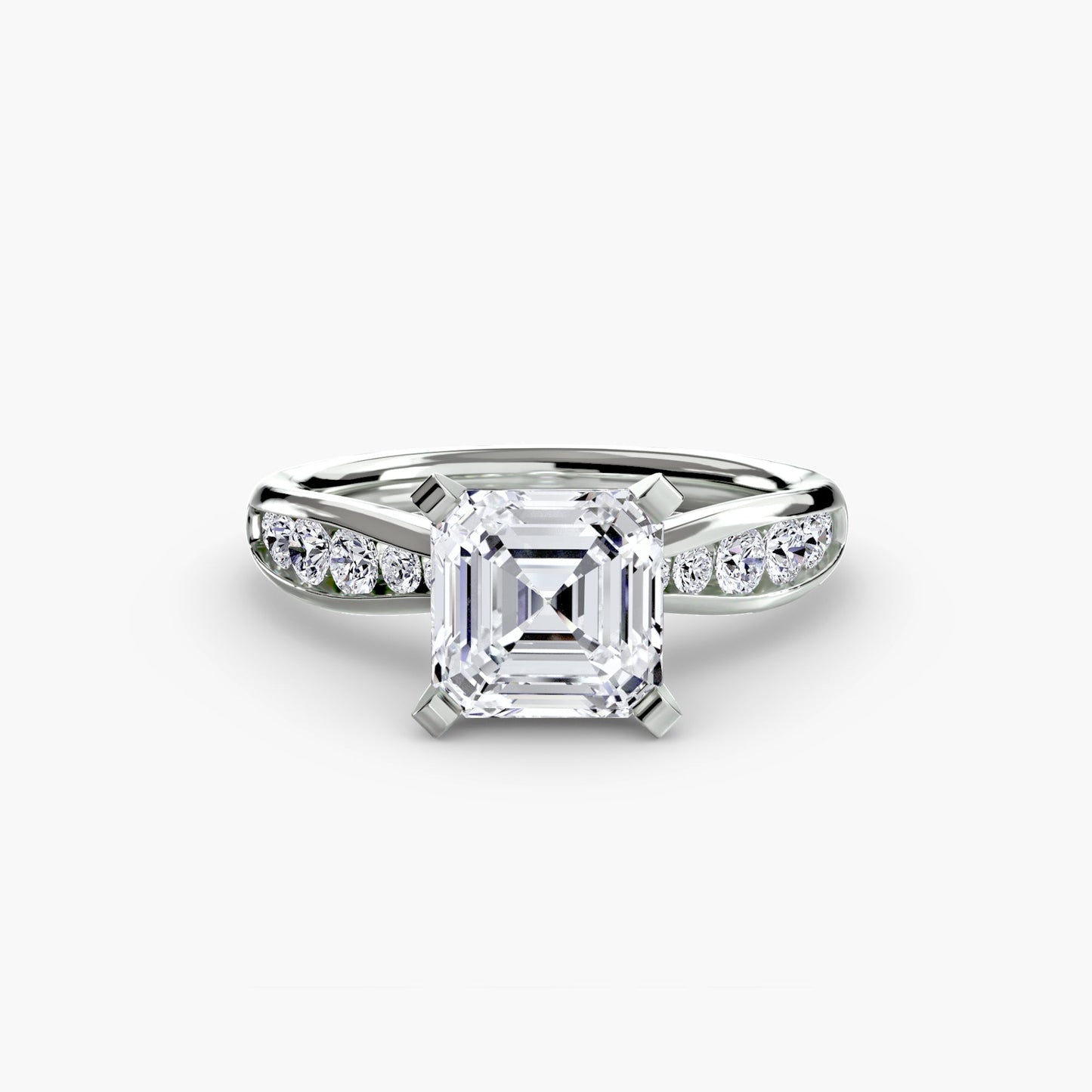 Round Cut Gemstone ring in Gold – close-up