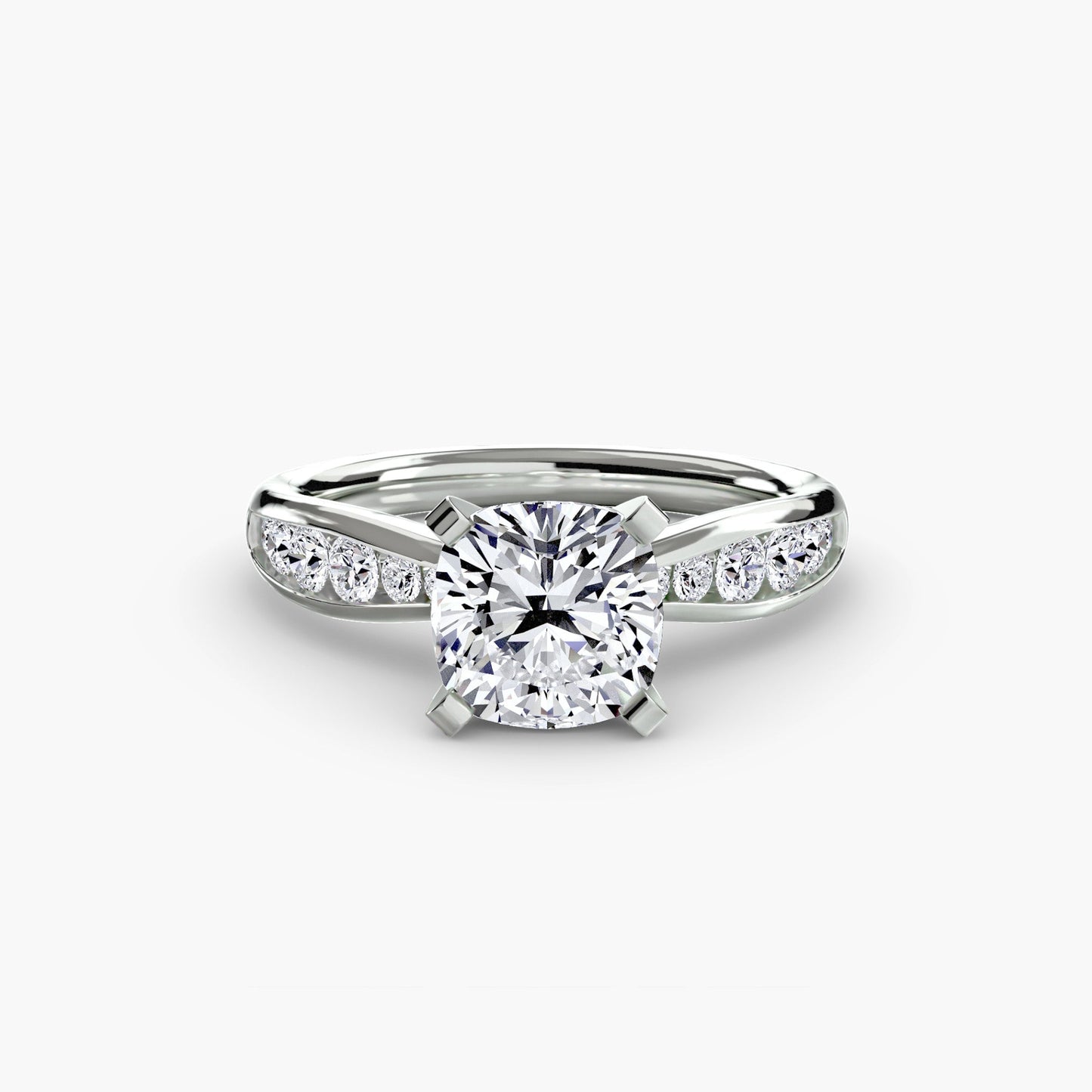 Gemstone Round Cut Setting in Gold – angle view