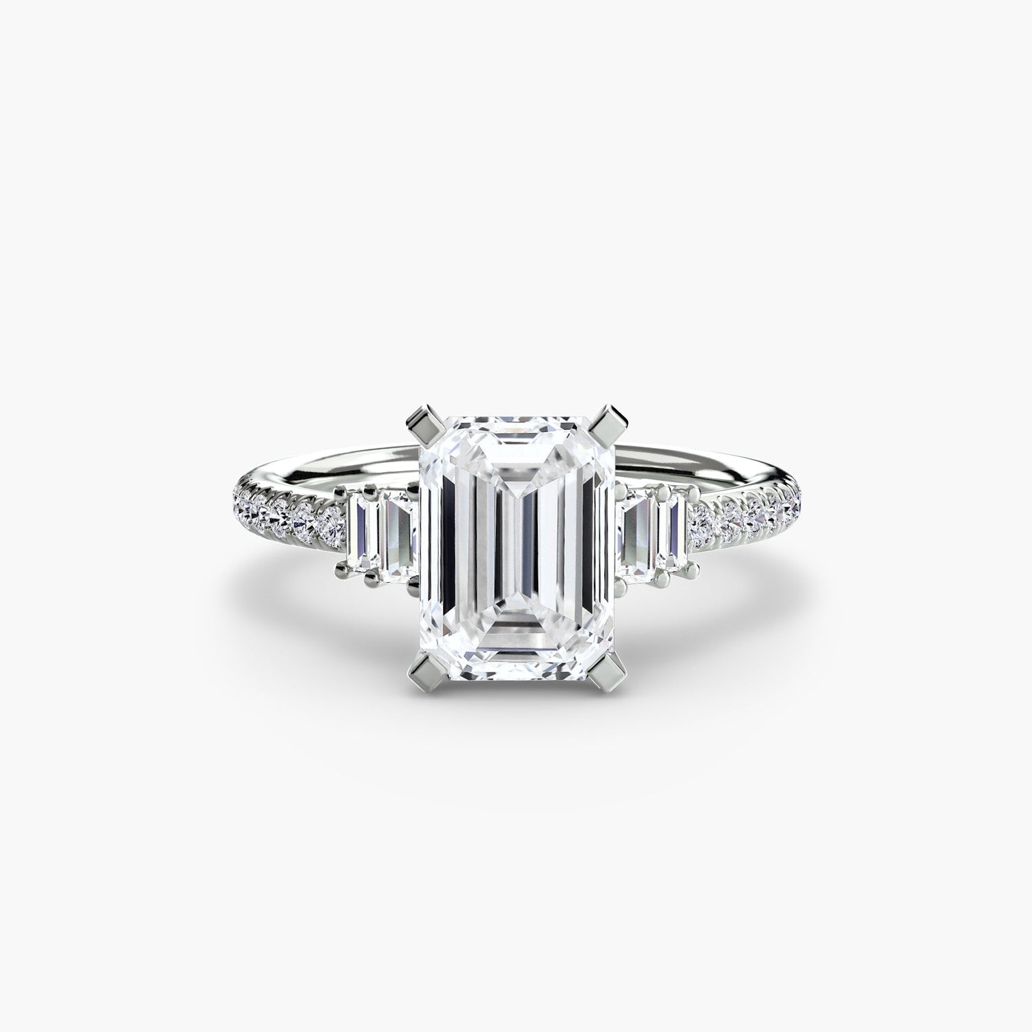 Round Cut Gemstone ring in Gold – back view