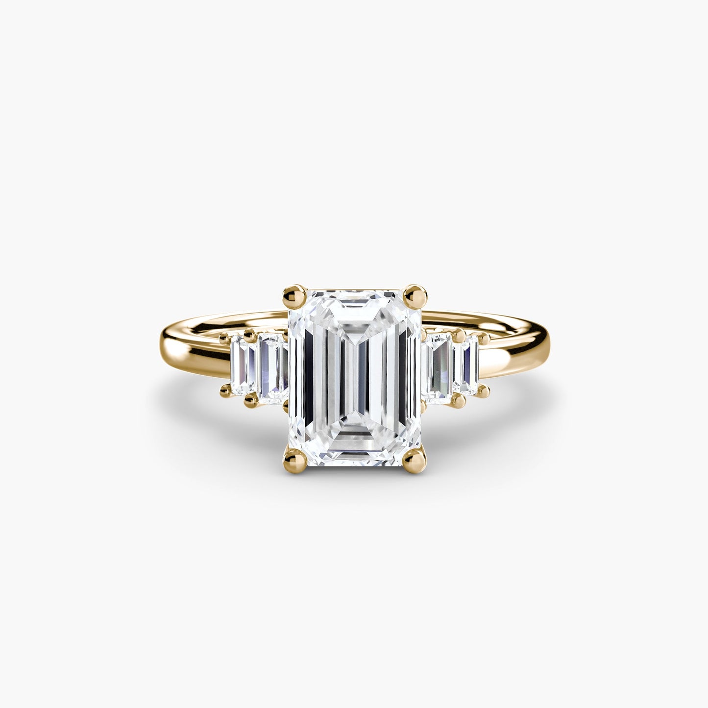 Diamond Round Brilliant Setting in Gold – back view