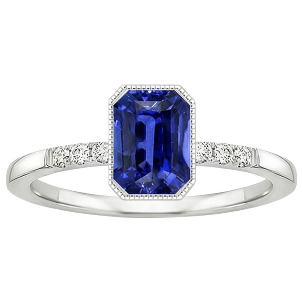 natural round sapphire 3.50ct watch close up detail