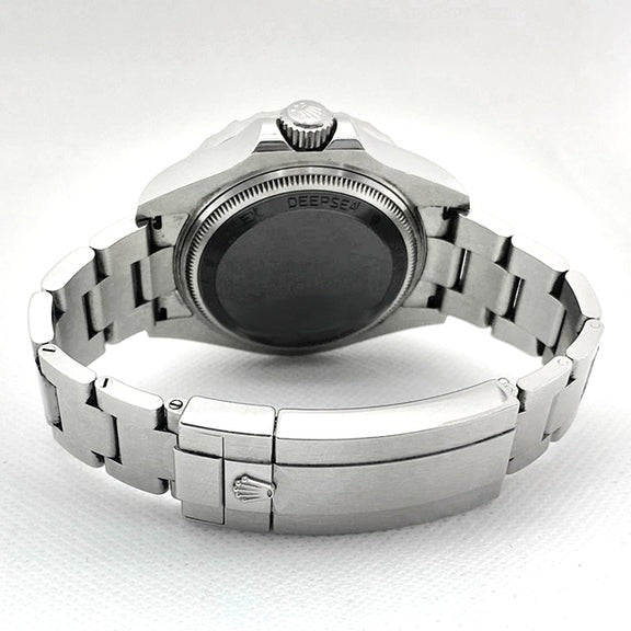 44mm Watch with 8 carats