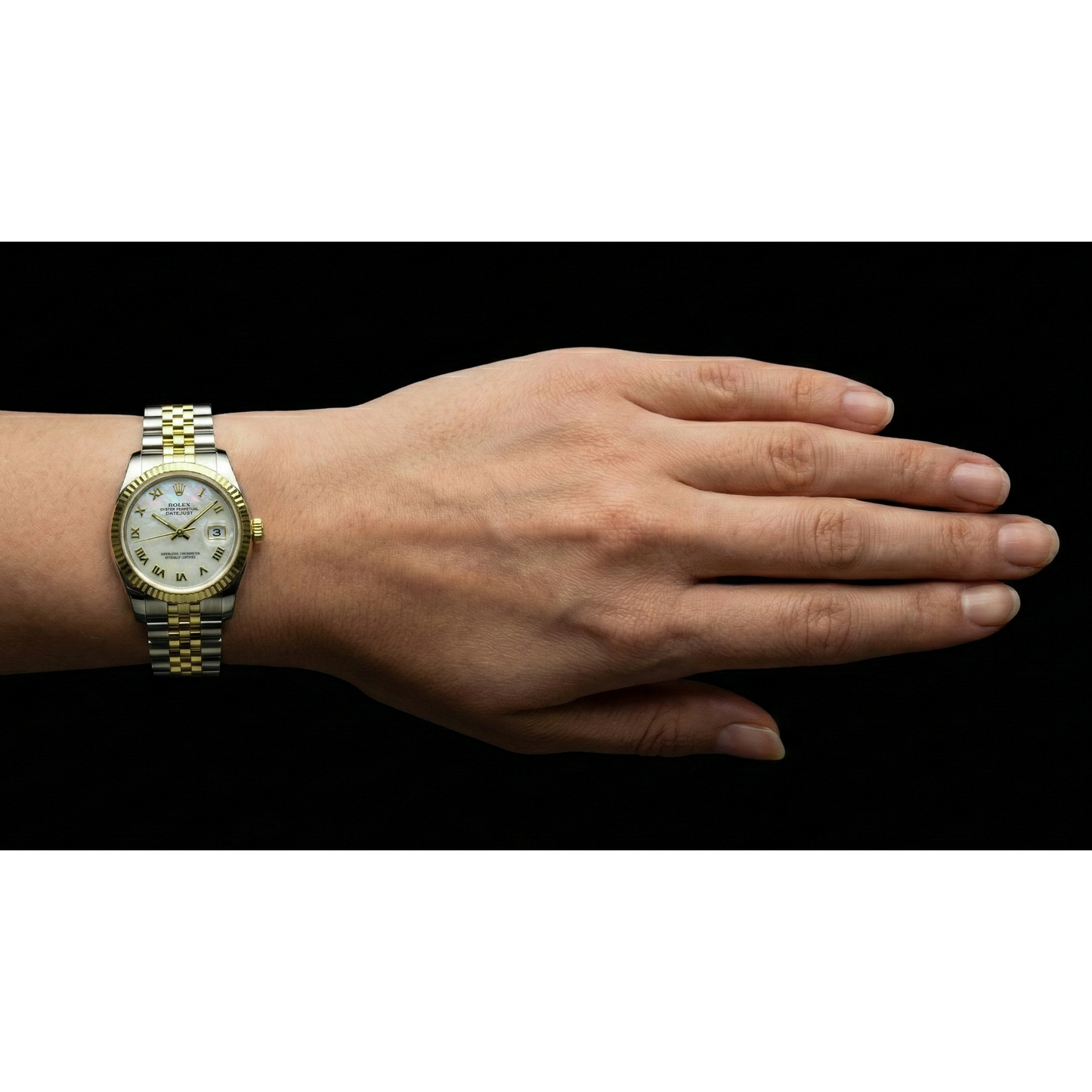Genuine Pearl Rolex – detail view