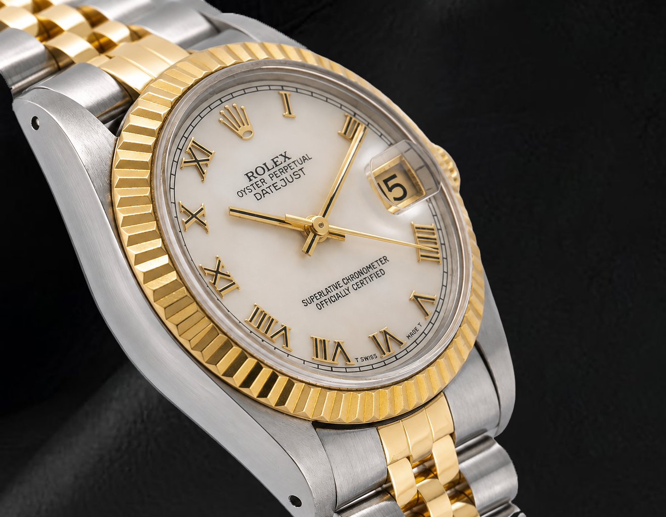 Rolex Datejust 68273 31mm Ivory Roman Dial Two Tone Watch