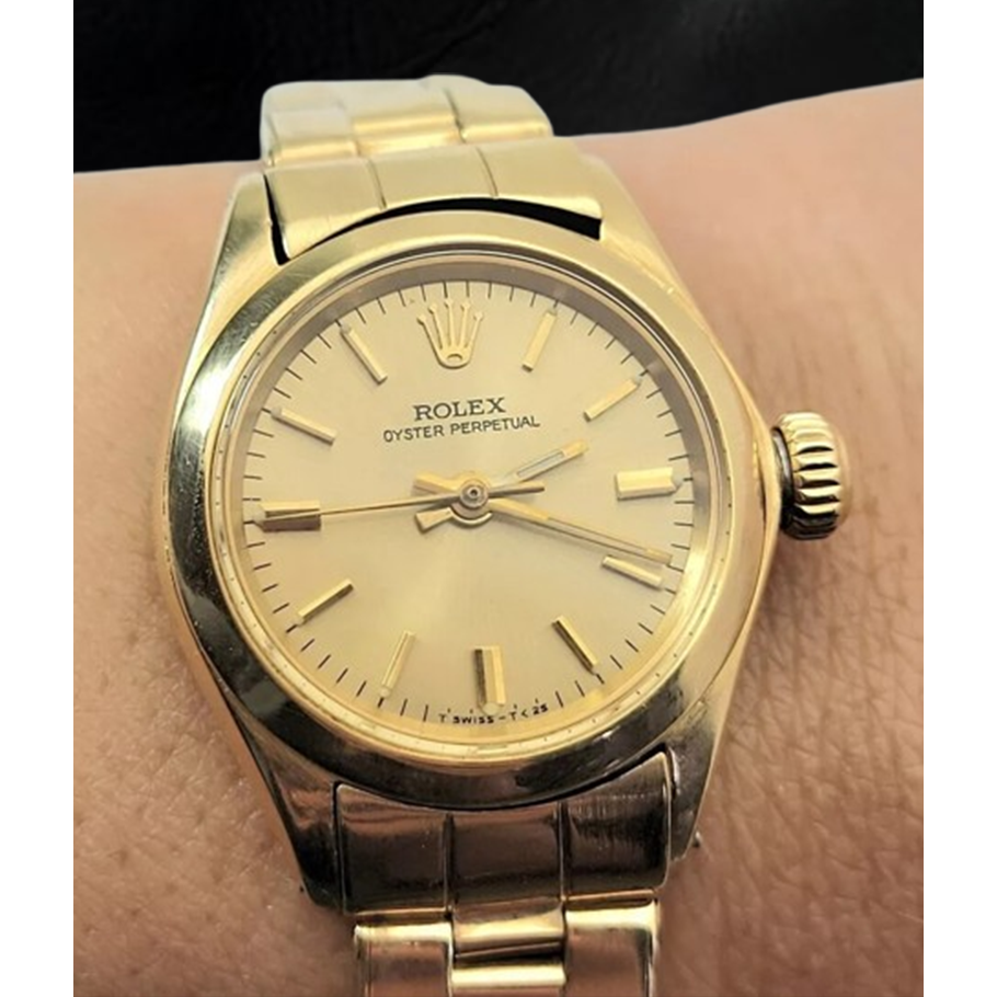 Oyster perpetual yellow new arrivals