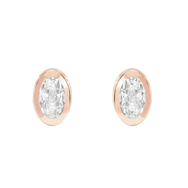 Antique Cushion Diamond ring in 14K Rose Gold – front view
