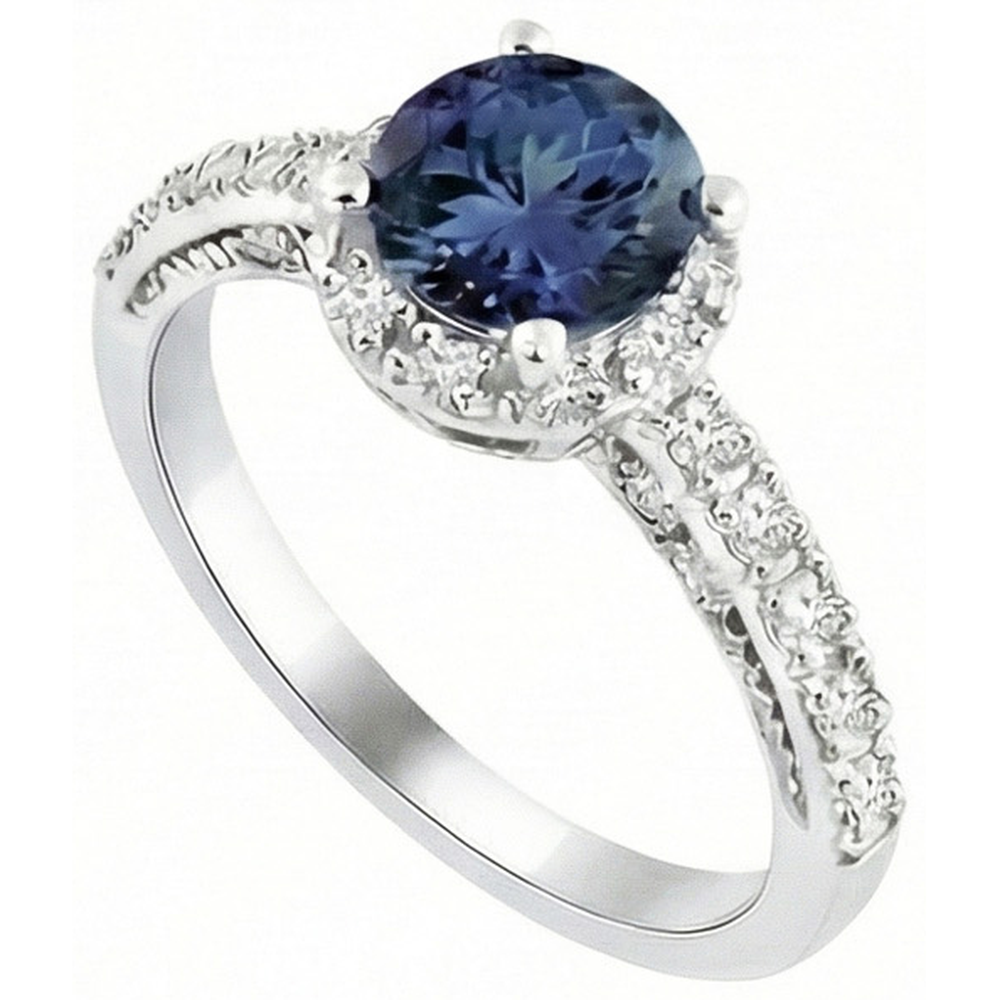 natural round sapphire 4ct ring close up detail