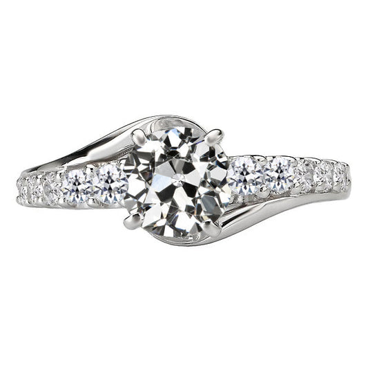 High-End Solitaire with Side Stones 3 ct – main view