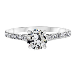 High-End 2-ct Brilliant Diamond Solitaire Ring with Accents