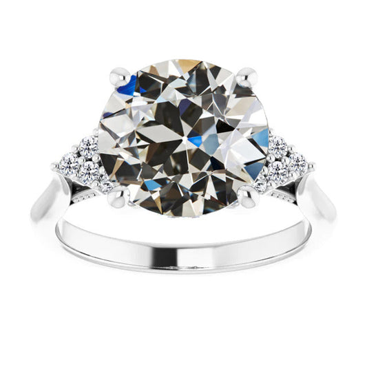 Designer Solitaire Ring with Accents 4.50 ct – main view