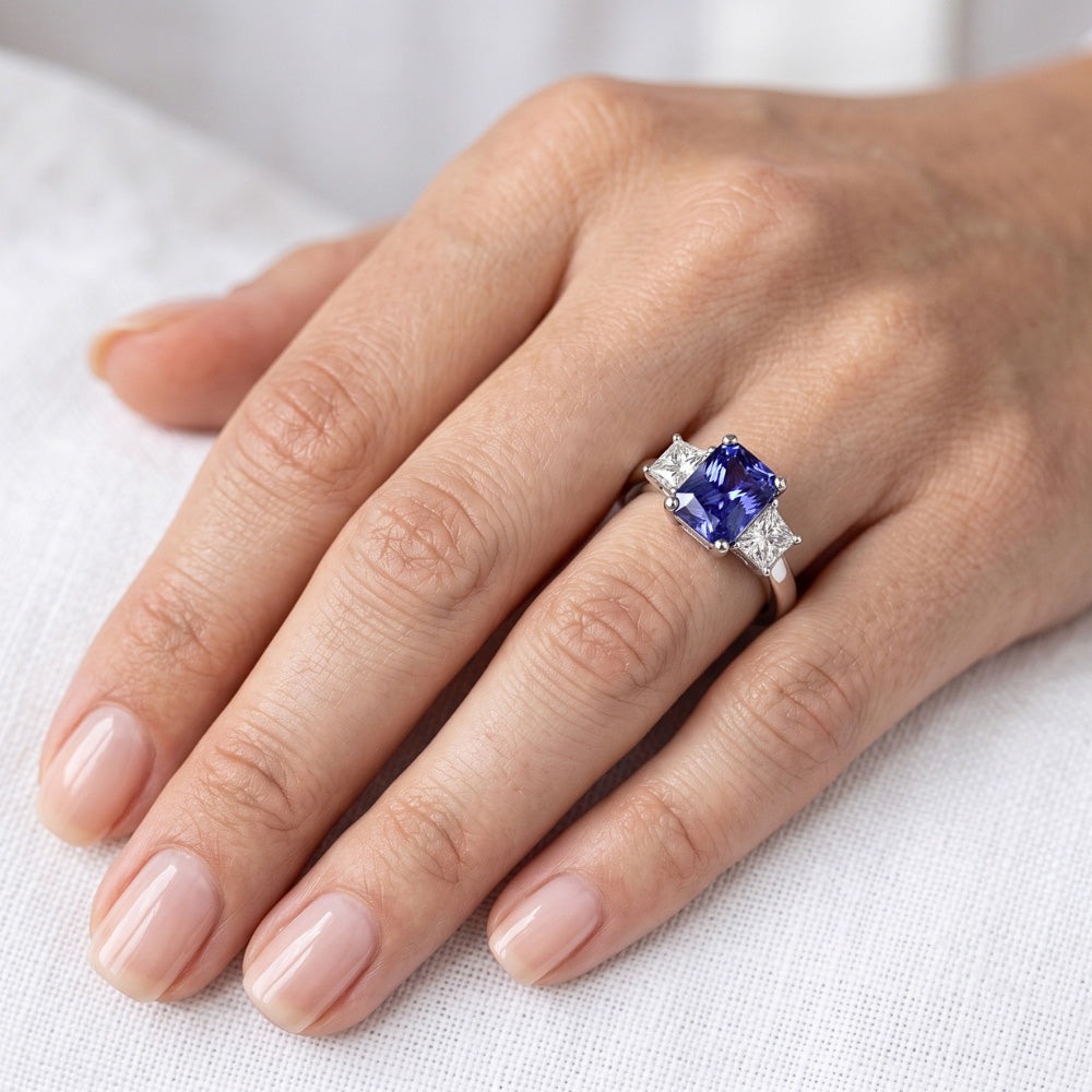 Sapphire Gemstone Jewelry 3 Stone Trapezoid Natural Earth Mined Diamond ( Not Lab Grown )s Ring 2.50 Carats